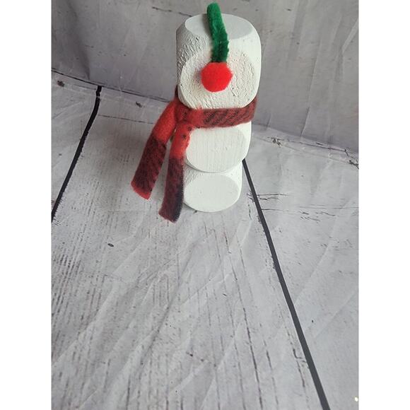 Wooden Handmade Snowman Freestanding Winter Tiered Tray Home Decor Shelf Sitter - Picture 4 of 6